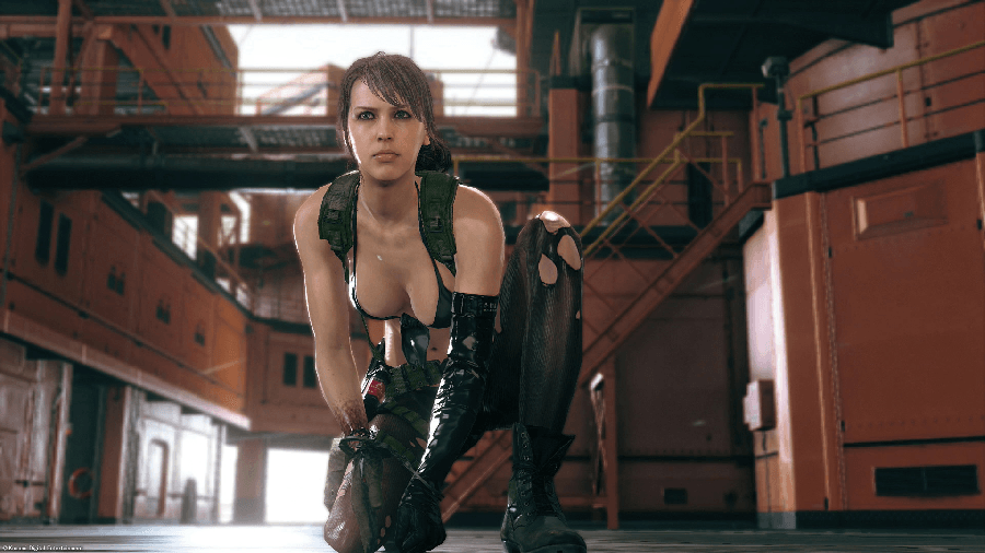 戦場を彩る美人スナイパー クワイエットの正体とは Mgs5 ファントムペインの最安値情報を大公開